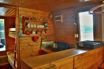 Hausbot Orlick� p�ehrada - Kam�k nad Vltavou