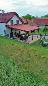 Chata a vinný sklep - Habánská stezka - Pálava