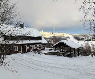 Roubenka s baz�nem - Doln� Morava - Sky Bridge