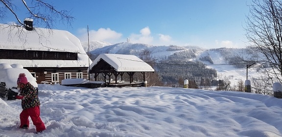 Roubenka s baz�nem - Doln� Morava - Sky Bridge