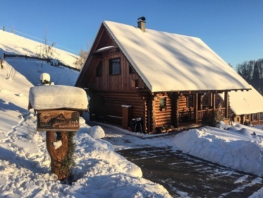 Srub a koupací sud - Adršpach - Stolová hora Ostaš