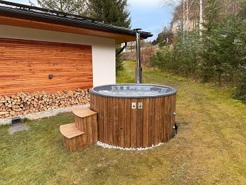 Chata bazn a koupac sud - ern Budy - Konopit