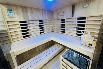 Statek Březina - apartmány - Jindřichův Hradec
