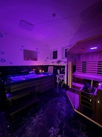 Statek Březina - apartmány - Jindřichův Hradec