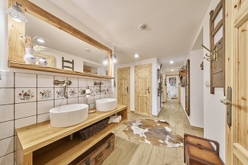 Roubenka sauna a kachlov kamna - Velk pa