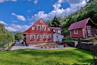 Roubenka sauna a kachlov kamna - Velk pa