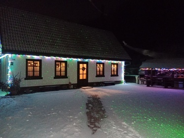 Chalupa s baz�nem - Vset�nsk� vrchy - Beskydy