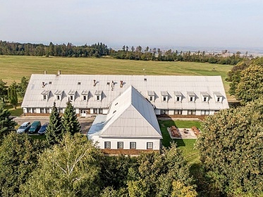Chata Železné hory - hrad Lichnice - přehrada Seč