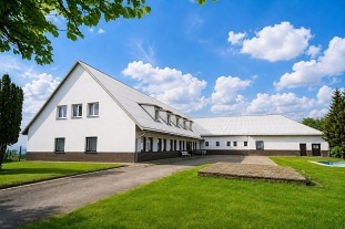 Chata �elezn� hory - hrad Lichnice - p�ehrada Se�