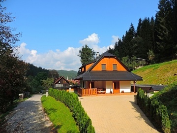 Chalupa s koupac�m sudem - Beskydy - Javorn�ky