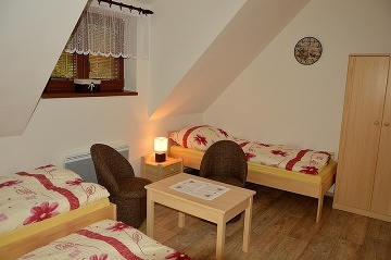 Chalupa s koupac�m sudem - Beskydy - Javorn�ky