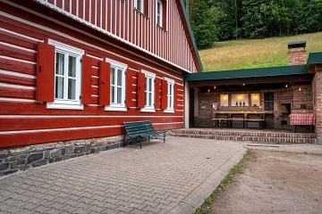 Chalupa se saunou - vhled na al - Krkonoe