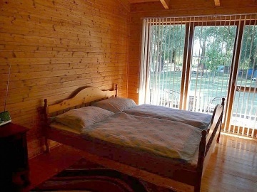 Chata Lun lesy - CHKO Soutok - Plava