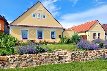 Statek Domanín - Apartmány Třeboňsko - Jižní Čechy