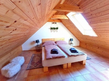 Chalupa s apartmány Třeboňsko - jižní Čechy