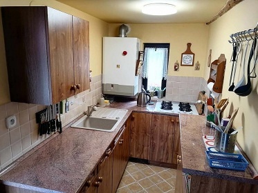 Chalupa s baz�nem �esk� r�j - Prachovsk� sk�ly