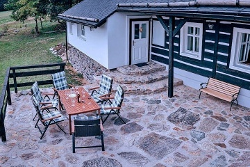 Rouben chalupa s terasou - Na Vrch - enkovice