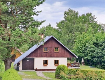 Chalupa s baz�nem - �ervenohorsk� Sedlo - Jesen�ky