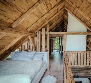 Chata na samot - wellness a jezrko - Beskydy