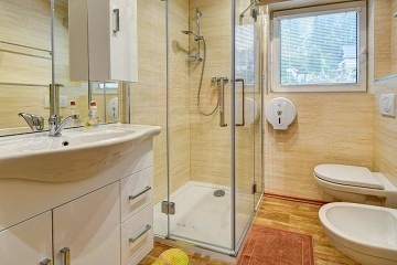 Chata u rozhledny H�j u �umperka - term�ly Losiny