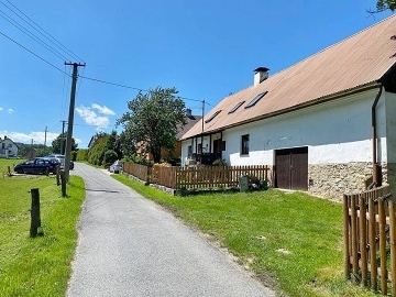 Chalupa Rychlebsk� stezky - hrad Kalten�tejn