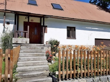 Chalupa Rychlebsk� stezky - hrad Kalten�tejn