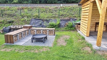 Chalupa se saunou - Kouty - �ervenohorsk� sedlo