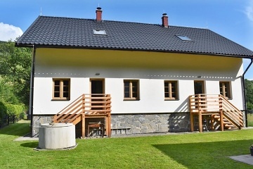 Chalupa se saunou - Kouty - �ervenohorsk� sedlo