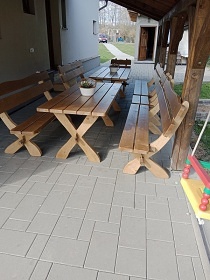 Chalupa u hradu Trosky - �esk� r�j - Hrub� Sk�la