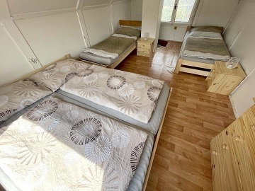 Chata u vody - pehrada Hracholusky - Plzesk ZOO