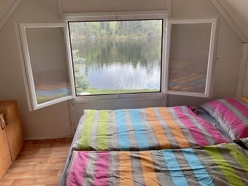 Chata u vody - pehrada Hracholusky - Plzesk ZOO