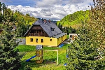 Chata pro děti a hřiště - Velké Losiny - Vernířovice