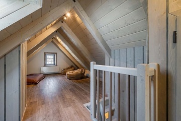 Wellness roubenka s kachlovou pec� - Bed�ichovka