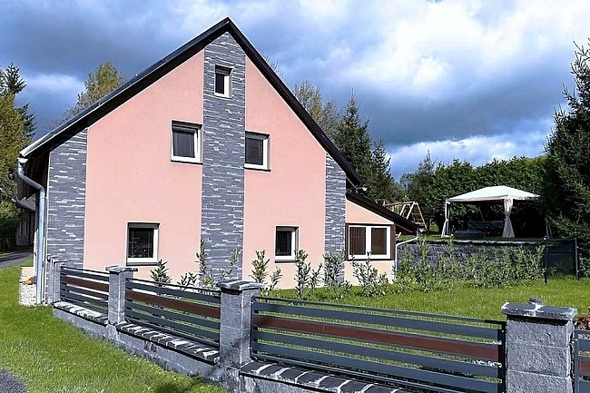 Wellness chalupa s bazénem - České Švýcarsko