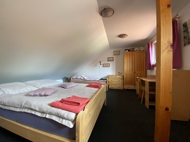 Chalupa Chiby - vivka a vinn sklep - Buchlovice