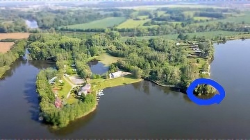 Glamping s wellness - pozemek na rybaření - Sandberk