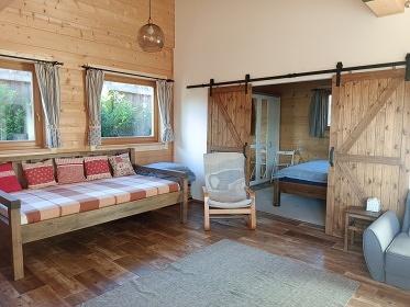 Roubenka s v�hledem - Volyn� - p�edh��� �umavy