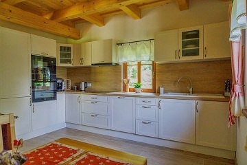 Roubenka Beskydy a koupac� sud - Pustevny