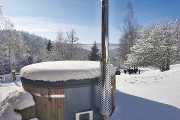 Roubenka Beskydy a koupac� sud - Pustevny