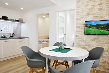 Chaty s baz�nem - CHKO Beskydy - Pustevny