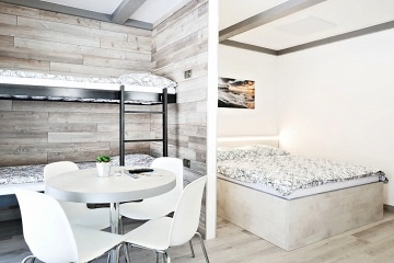 Chaty s baz�nem - CHKO Beskydy - Pustevny