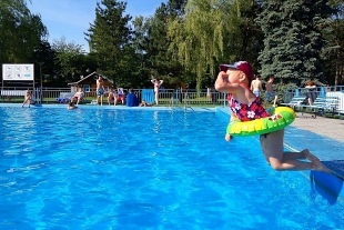 Chaty s baz�nem - Ro�novsk� Be�va - Pustevny