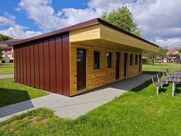 Chaty a Kemp s baz�nem - Gibon park - Beskydy