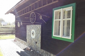 Valašská chalupa - Vsetín - Leskovec - Beskydy