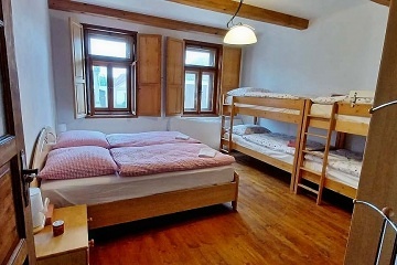 Rodinn� chalupa baz�n a wellness - ji�n� �echy