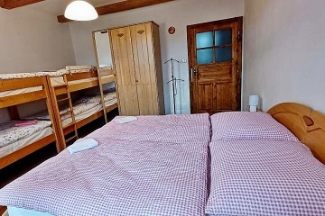 Rodinn� chalupa baz�n a wellness - ji�n� �echy