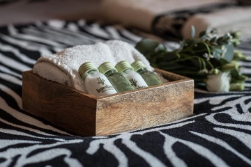 Chalupa pro rodiny - ZOO Zl�n Le�n� - Hrad Lukov