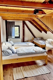 Chalupa u pehrady Rozko - Jesteb hory