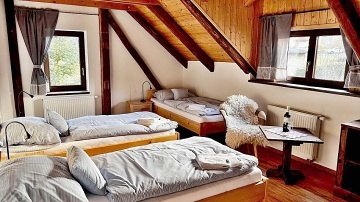 Chalupa u pehrady Rozko - Jesteb hory