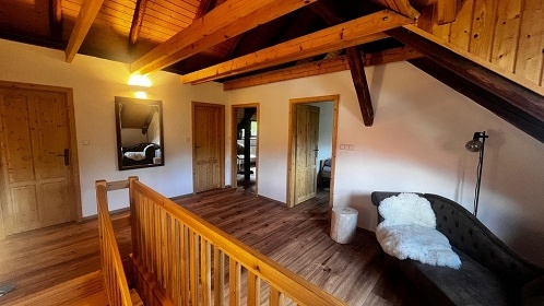 Chalupa u pehrady Rozko - Jesteb hory